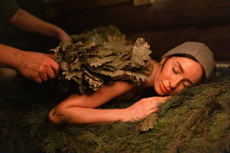 THE BANYA